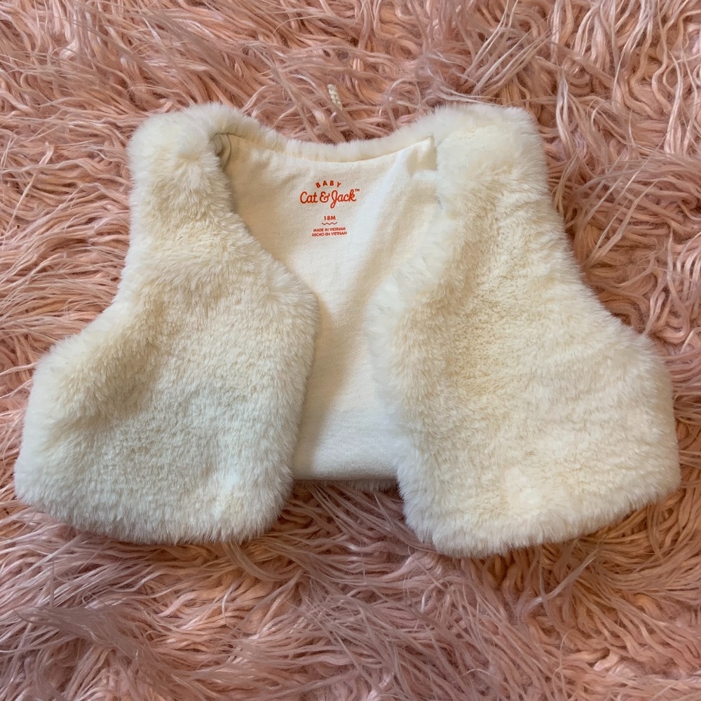 18m Fur Vest